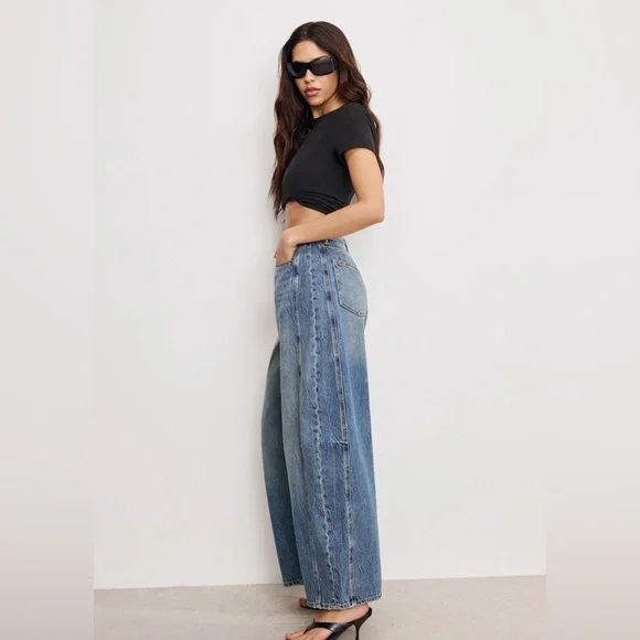 GOOD AMERICAN- GOOD EXTREME BARREL JEANS - Picture 4 of 7